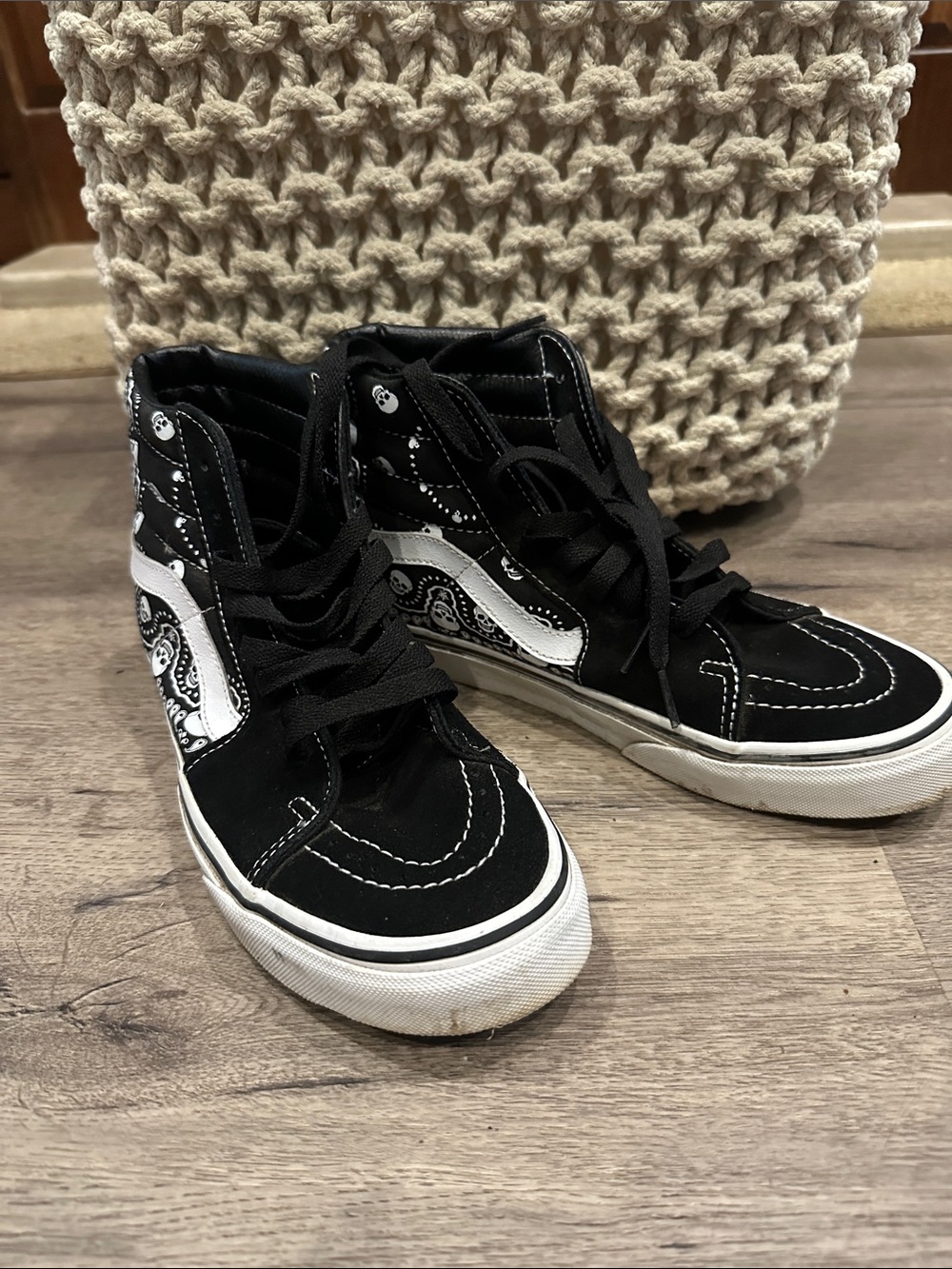 Vans High-Top Sneakers - Black & White skull Bandana